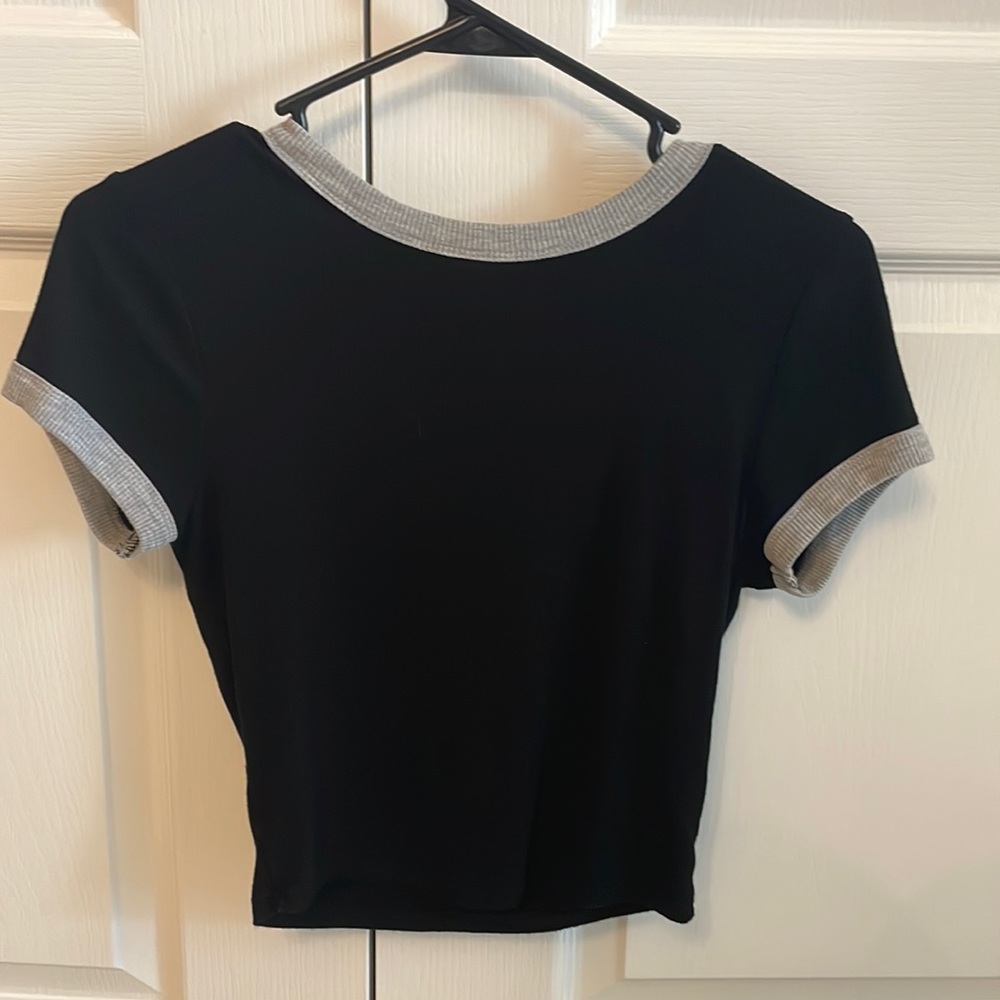 Black crop top